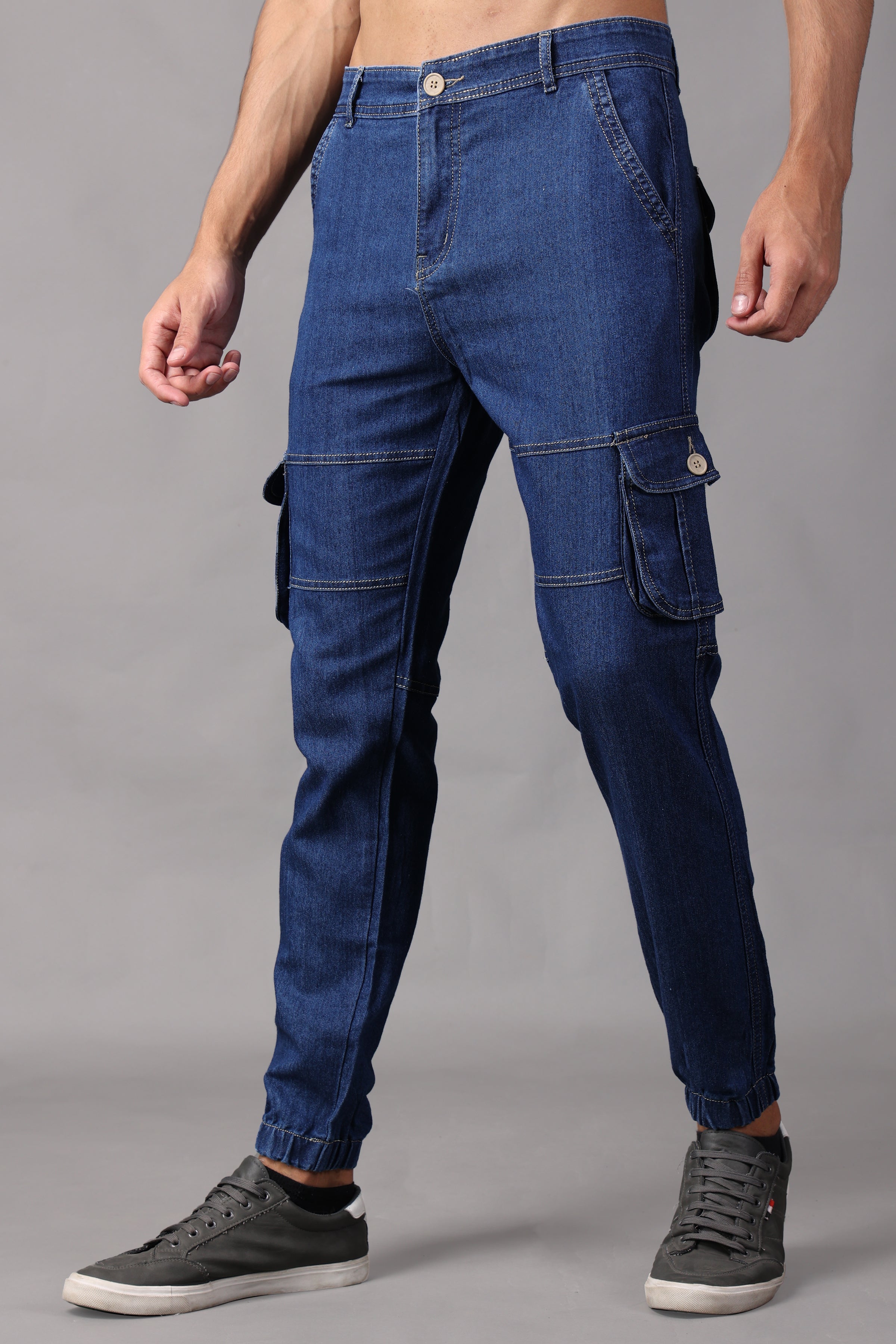 Men's Relaxed Fit Carpenter Cargo Jeans | Boohoo UK